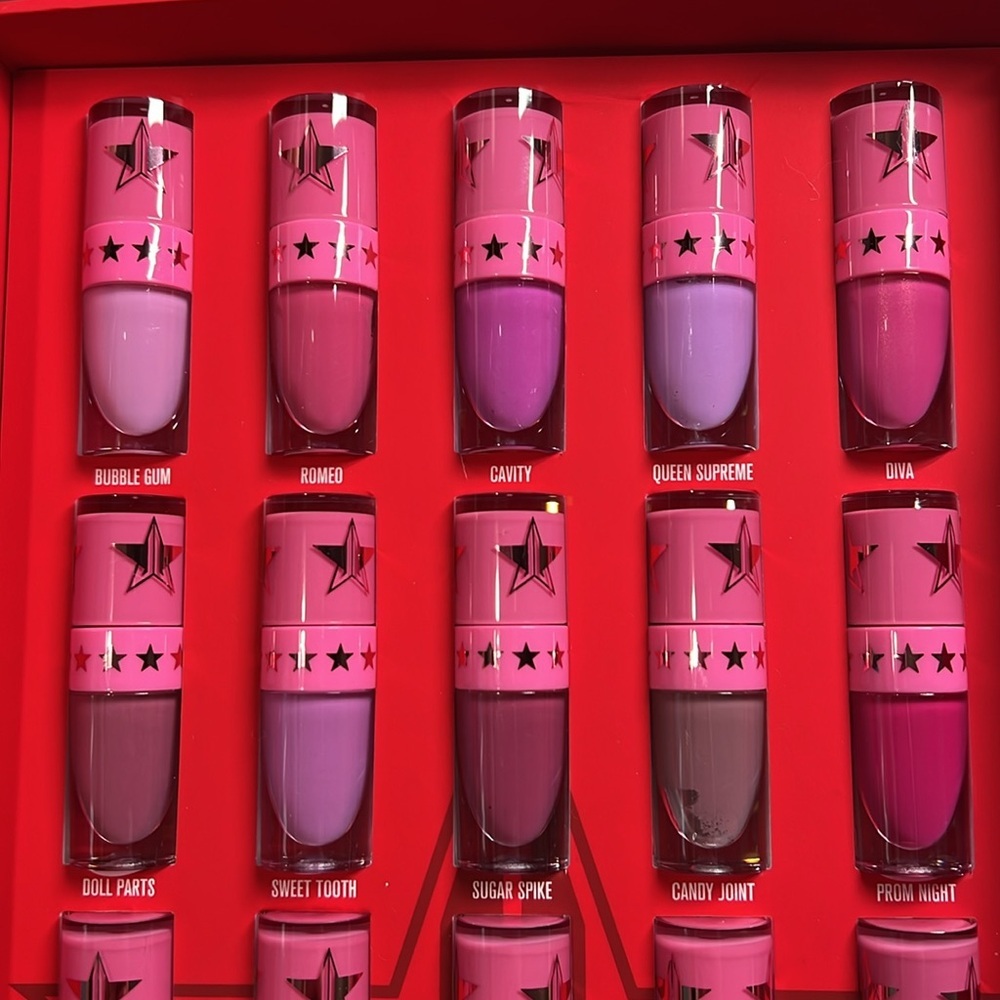 Jeffree Star Cosmetics Blood Sugar Liquid Lipstick Red Vault - Picture 2 of 6